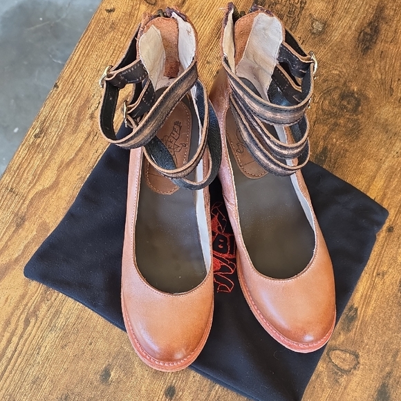 Freebird Randi Size 8 - Picture 2 of 3